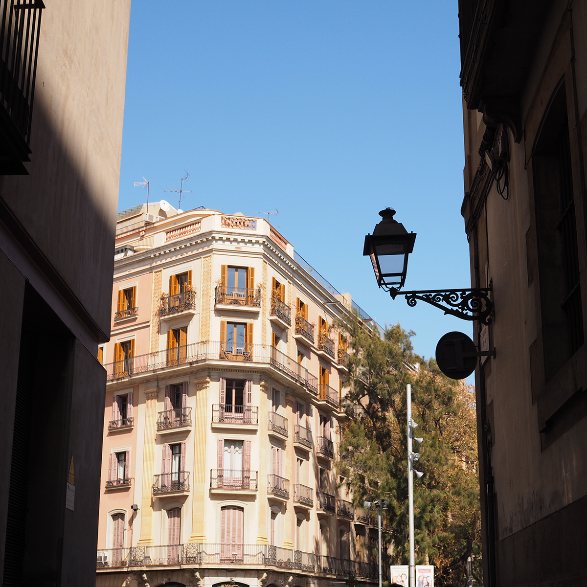 Barcelona / Travel Blog Foxycheeks